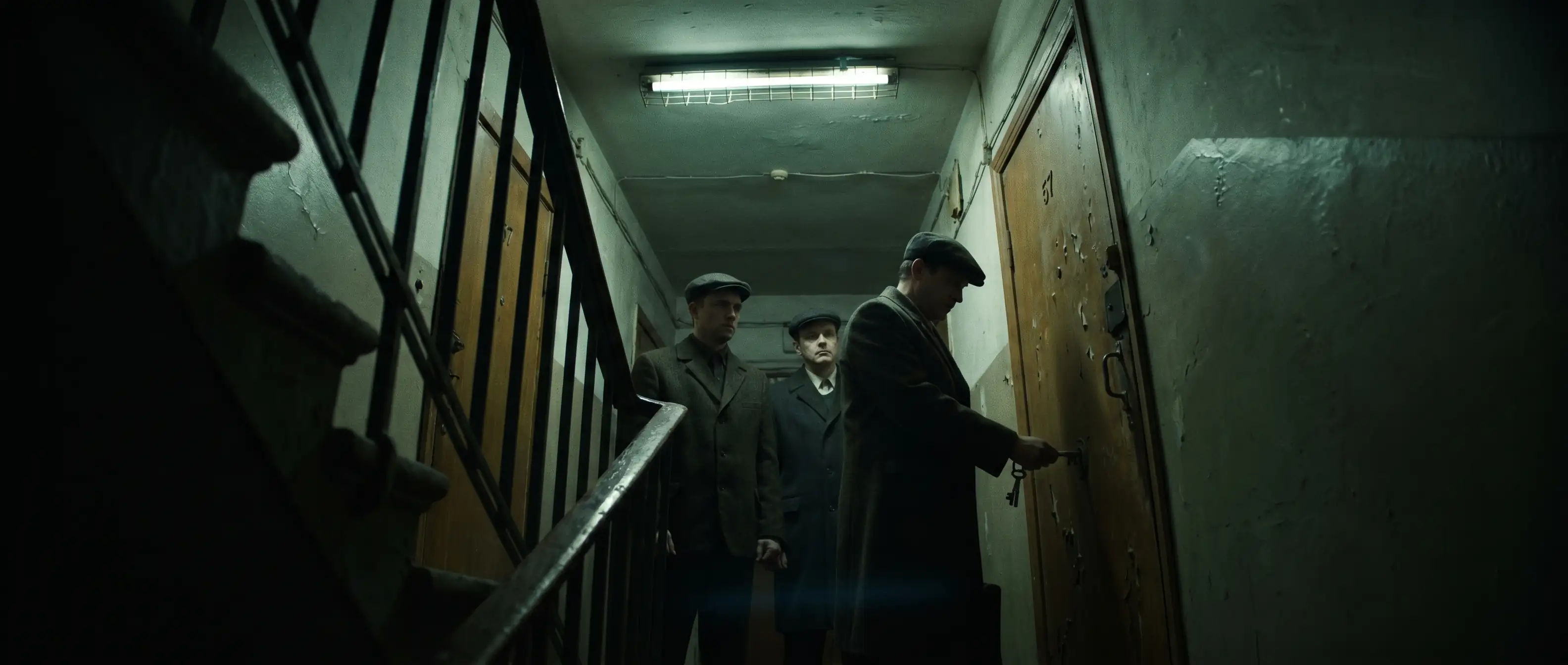 KGB 搜查列文家场景